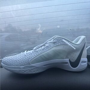 Nike Sabrina 1 FQ3381-103 Basketball Shoes Women’s 18.5 / Men’s 17 Rare XXL NEW